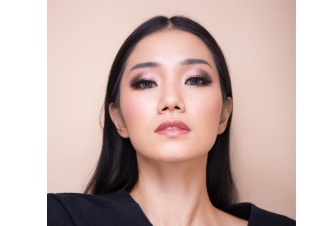 Essential Makeup & Hairstyling Course